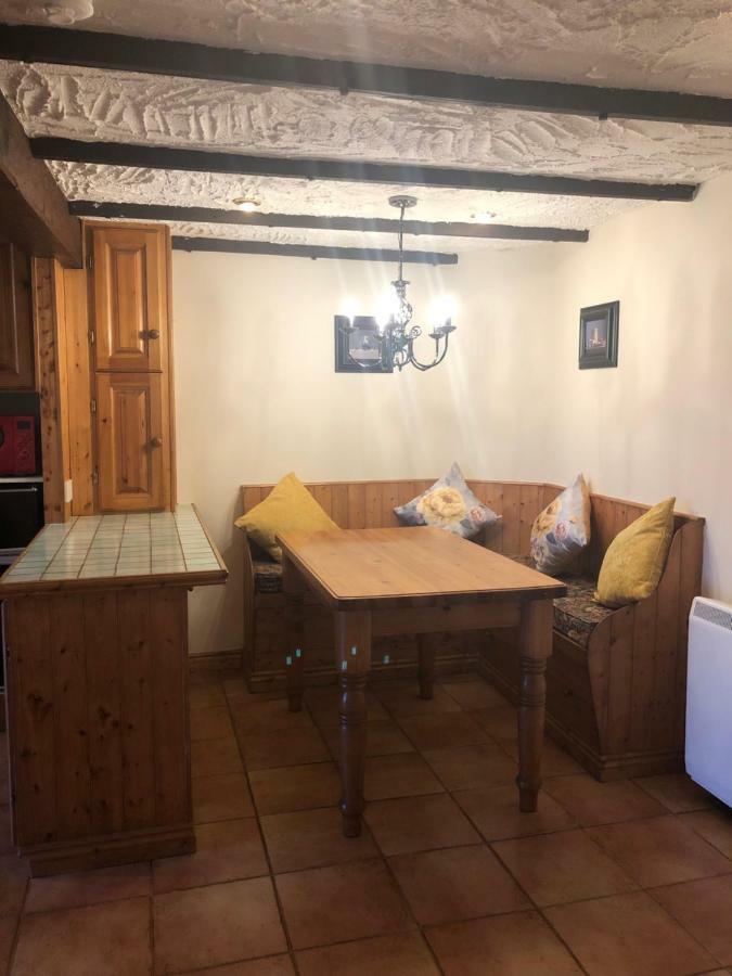 New Listing Faye'S Place Donegal Town Bagian luar foto